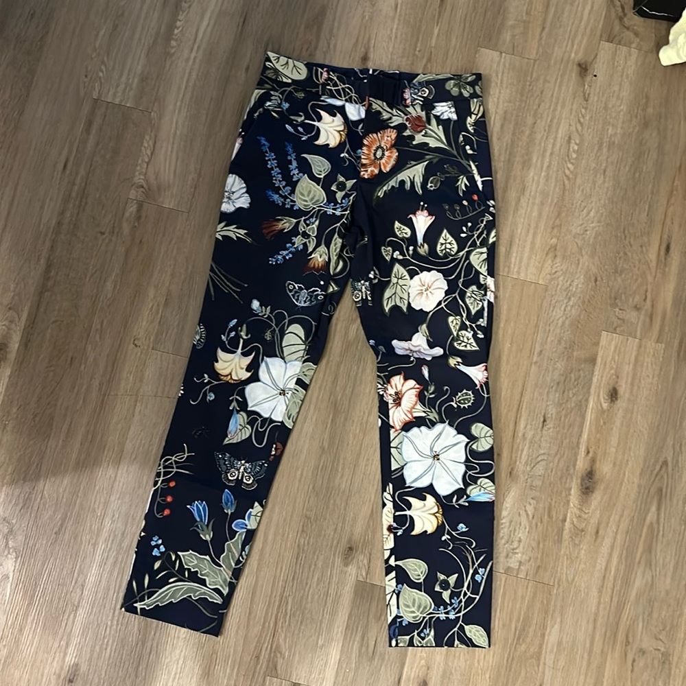 Gucci floral pants size 44(28waist)
